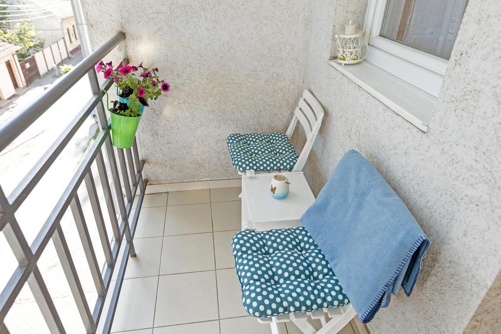 Linden Flower Apartment Суботиця Екстер'єр фото